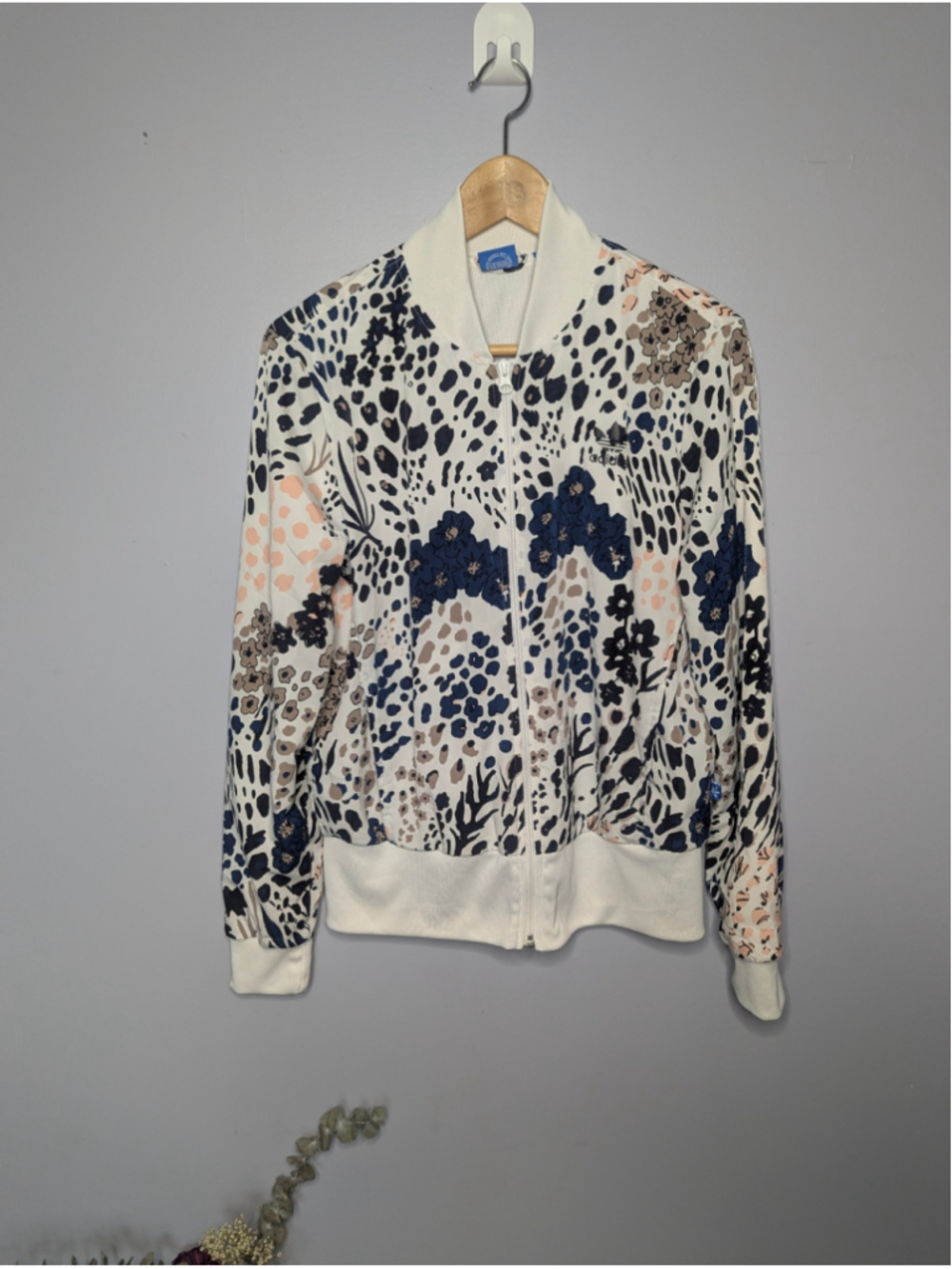 Adidas Originals AOP Track Jacket Floral Animal Print Women's Medium NWOT